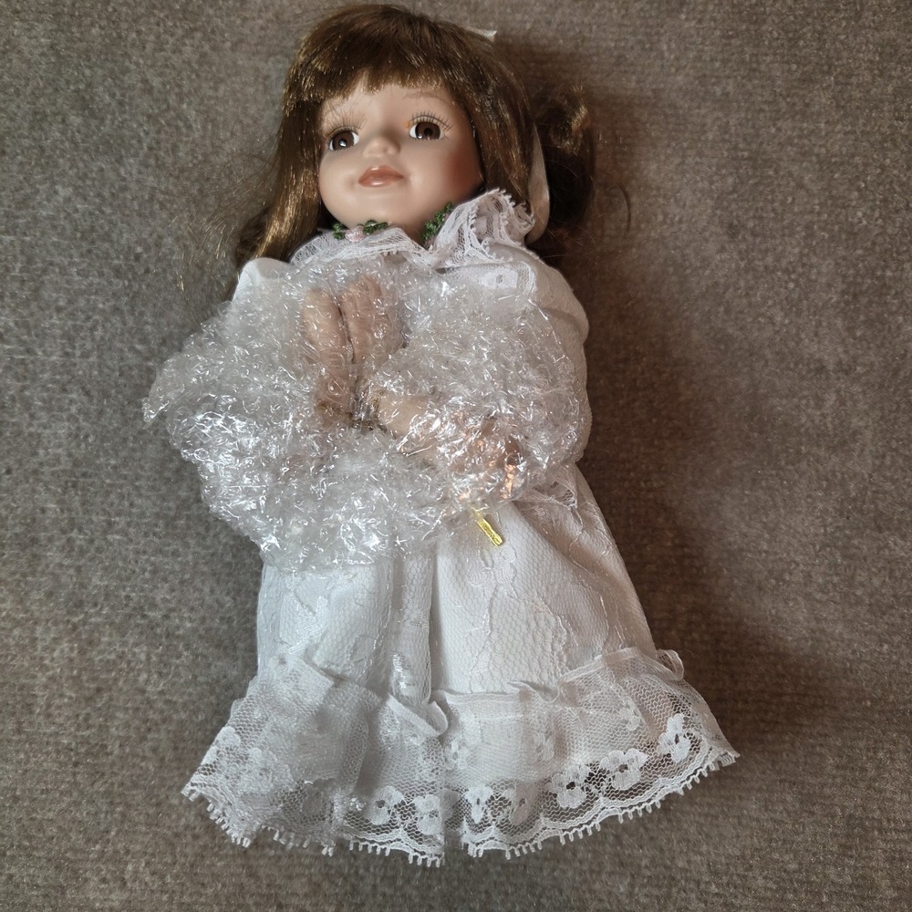 NIB Box Design LTD Commodities Porcelain Girl Doll White Lace Dress cottagecore